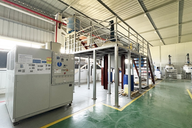 玻璃膜液反應(yīng)釜防爆冷熱一體水溫機(jī)「歐能機(jī)械」 玻璃膜液反應(yīng)釜防爆冷熱一體水溫機(jī)「歐能機(jī)械」