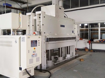 模溫機(jī)使用現(xiàn)場是否可以移動