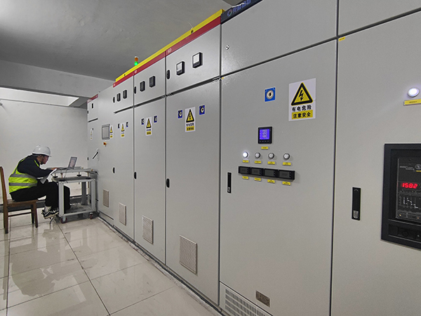 反應(yīng)釜導(dǎo)熱油電加熱爐 反應(yīng)釜導(dǎo)熱油電加熱爐