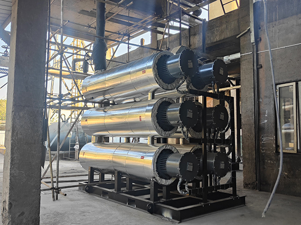 反應(yīng)釜導(dǎo)熱油電加熱爐 反應(yīng)釜導(dǎo)熱油電加熱爐