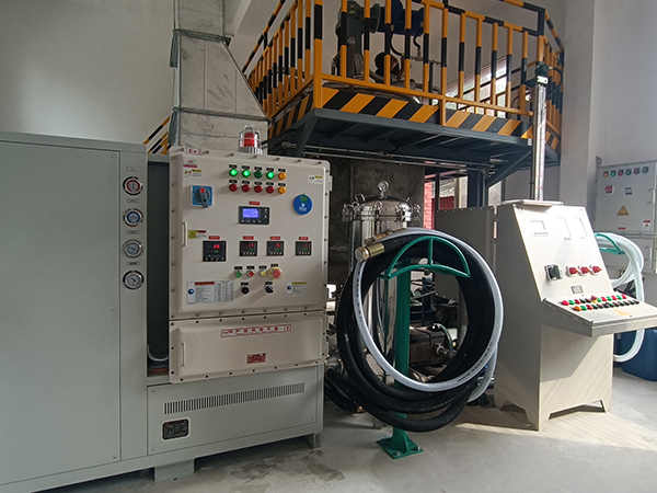 防爆冷熱一體油溫機