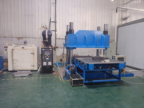 電加熱導(dǎo)熱油設(shè)備有哪些 電加熱導(dǎo)熱油設(shè)備有哪些