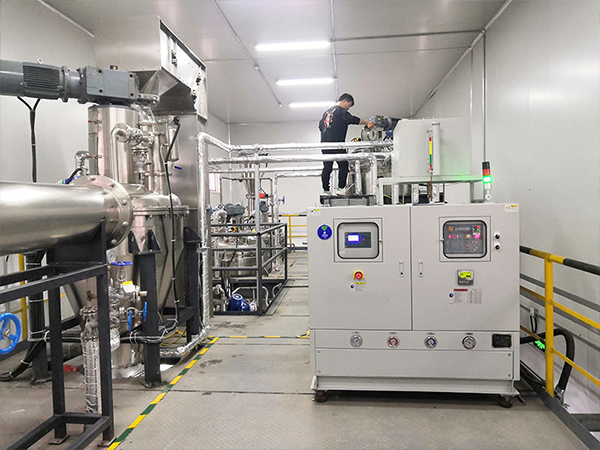 反應釜冷熱一體機用于氚材料制備，嚴格控溫