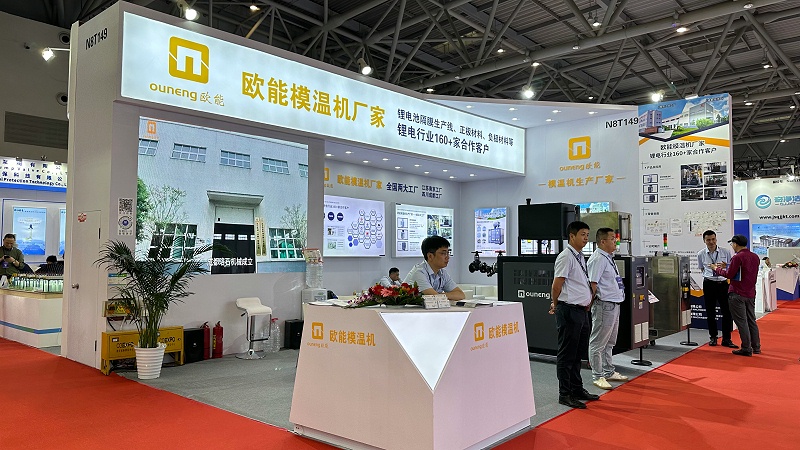 435c629d-43fd-411b-bfc2-f6e07240d2d6 435c629d-43fd-411b-bfc2-f6e07240d2d6