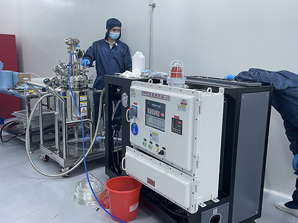 涂布膠反應釜控溫防爆水式模溫機 涂布膠反應釜控溫防爆水式模溫機