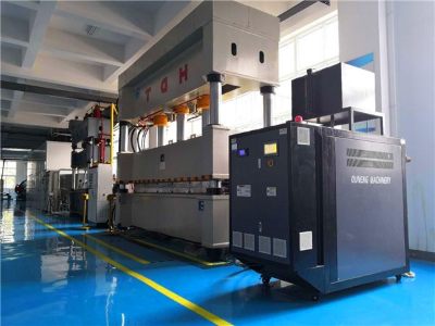 碳纖維復合材料成型工藝，記得收藏「歐能機械」