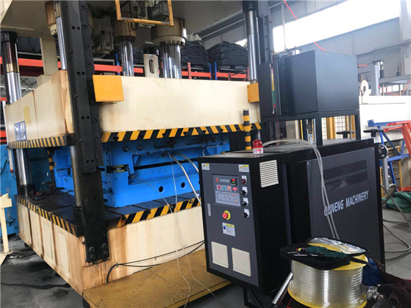 內飾件熱壓成型模溫機 內飾件熱壓成型模溫機