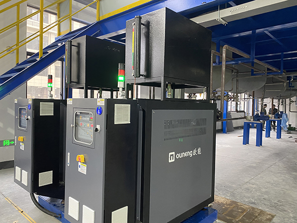 橡膠防護蠟生產反應釜控溫油溫機 橡膠防護蠟生產反應釜控溫油溫機