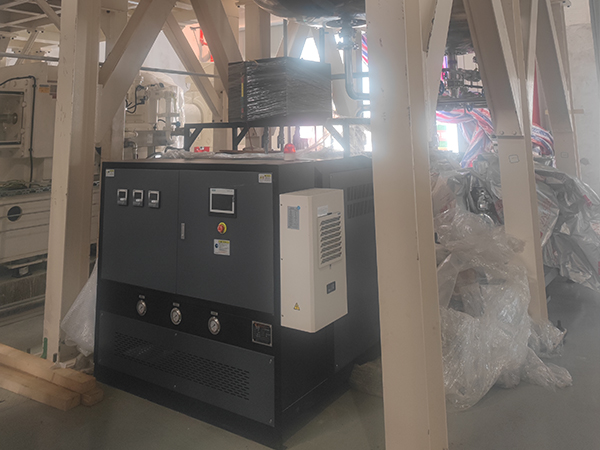 鋰電隔膜模溫機，提升鋰離子電池生產(chǎn)效率