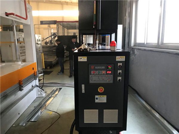 冷熱一體模溫機 冷熱一體模溫機