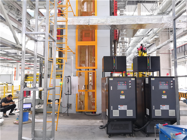 高溫油溫機(jī) 高溫油溫機(jī)