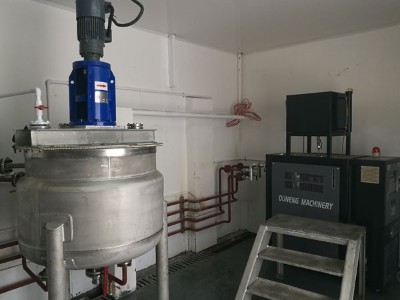 反應釜如何保持恒溫控制？「歐能機械」為您提供加熱、冷卻解決方案