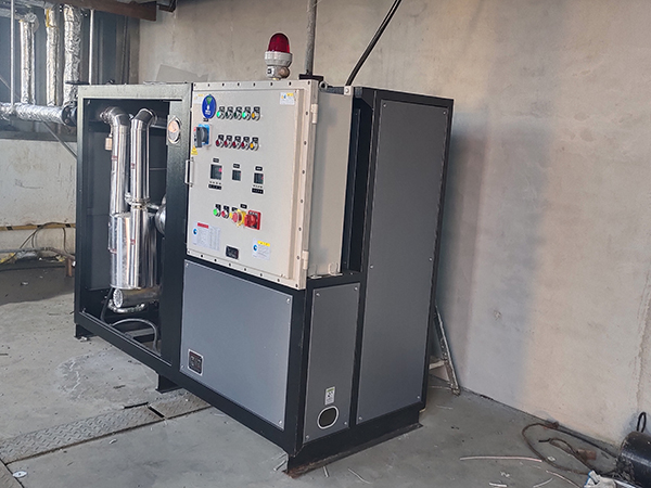 醫藥中間體反應釜防爆電加熱導熱油爐 醫藥中間體反應釜防爆電加熱導熱油爐