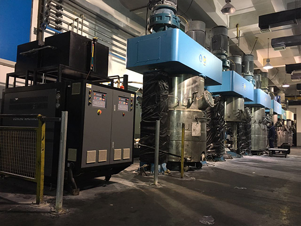 復合材料模具模溫機用于PET發泡板材生產，改變傳統生產工藝