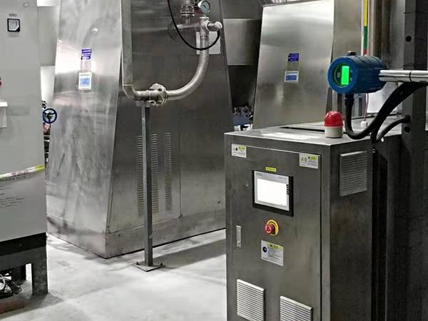 三元材料雙錐干燥機加熱油溫機 三元材料雙錐干燥機加熱油溫機